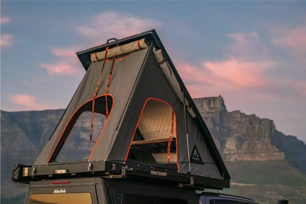 Premium Hard Shell Rooftop Tent – Aluminium Pop‑Up | Built-In Cargo Rails
