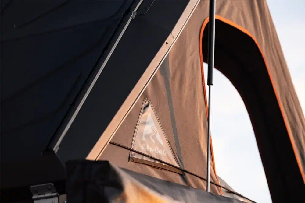 Premium Hard Shell Rooftop Tent – Aluminium Pop‑Up | Built-In Cargo Rails