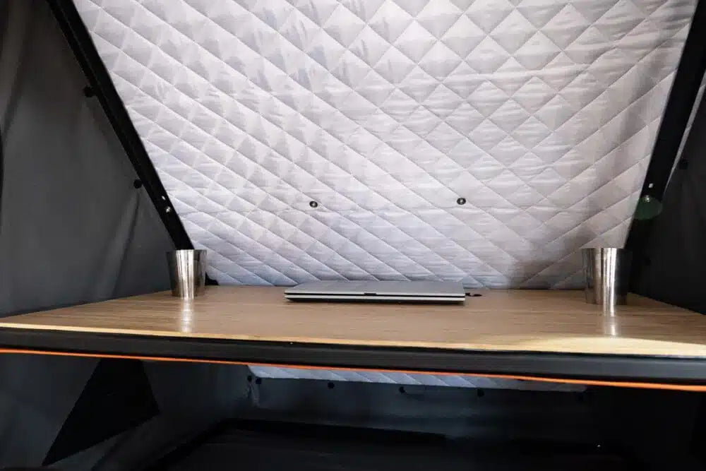 Premium Hard Shell Rooftop Tent – Aluminium Pop‑Up | Built-In Cargo Rails