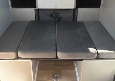 Adventure Xtreme Gladiator Dinette Caravan – 4 Sleeper Family Off-Road Caravan