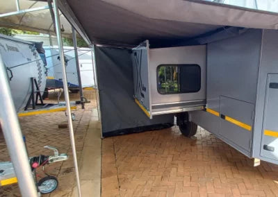 Adventure Xtreme Ultimate Caravan (2024) – 3 Sleeper Off-Road Overlanding Caravan