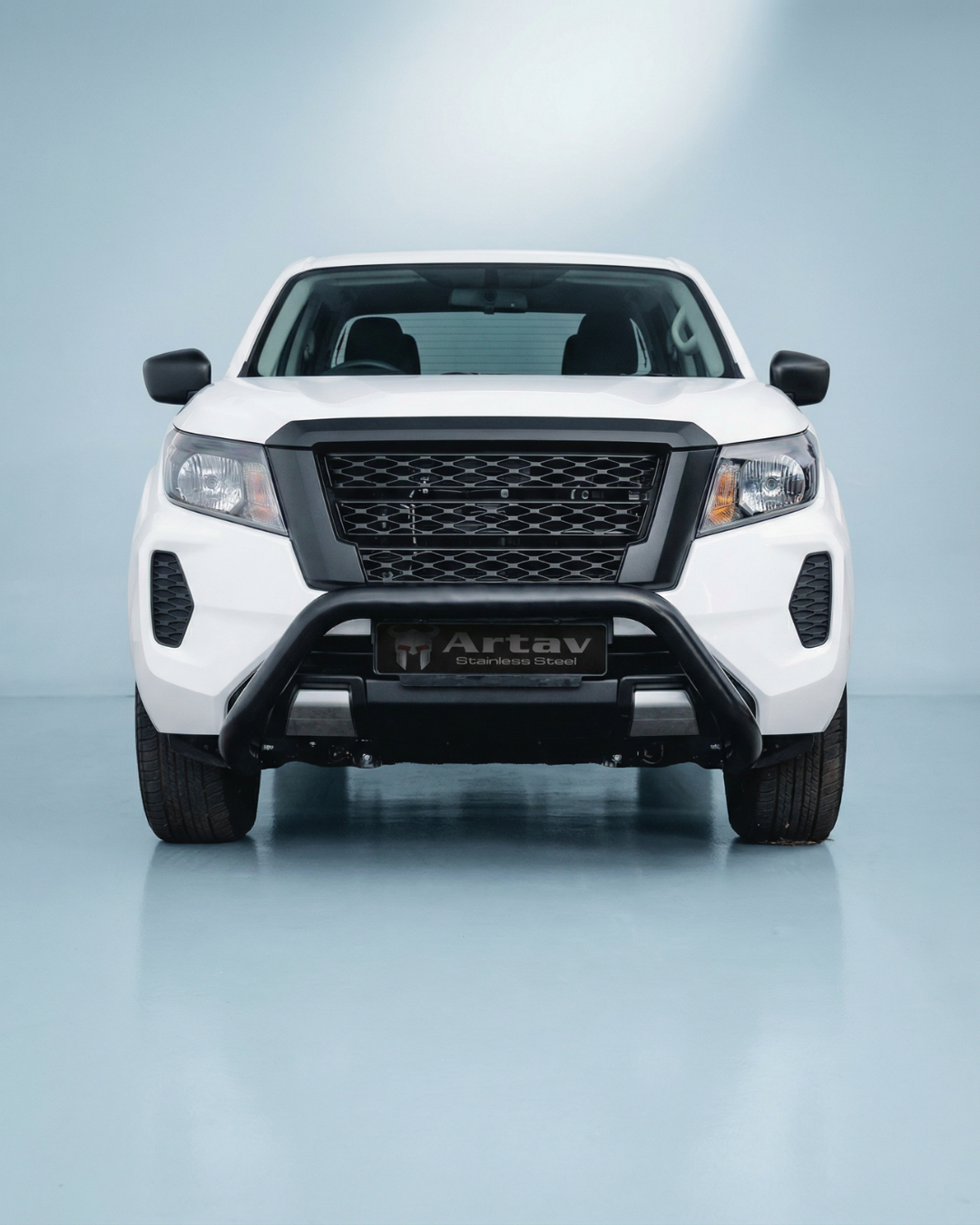 Artav Artav Nudge Bar Black for use on Nissan Navara D23 Facelift Model