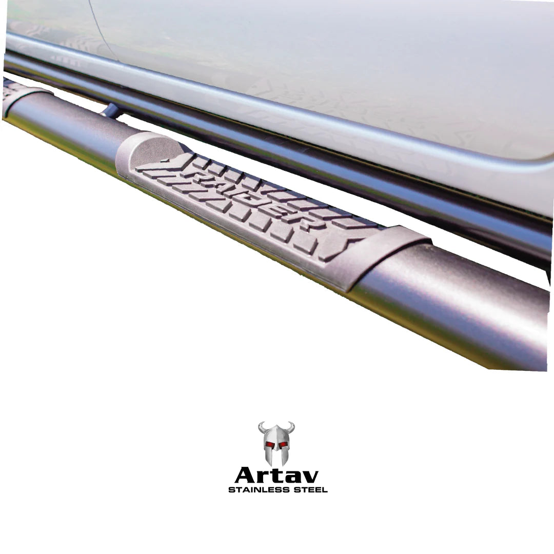 Toyota Hilux Side Steps Double/Ext Cab Stainless 2016+ (Black/Normal)