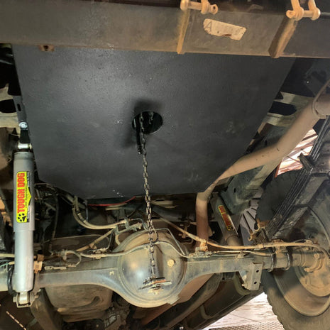 Long Range Fuel Tanks for Toyota Land Cruiser, Hilux & Fortuner | Extended & Auxiliary Tanks
