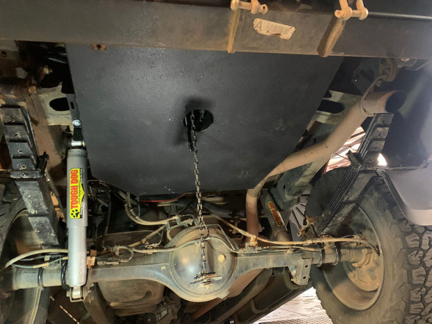 Long Range Fuel Tanks for Toyota Land Cruiser, Hilux & Fortuner | Extended & Auxiliary Tanks
