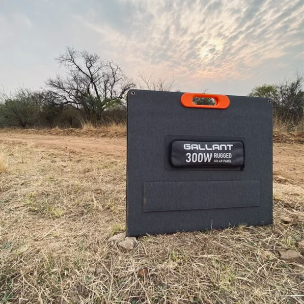 Gallant 300W Compact 4×4 Solar Panel – Foldable Portable Off‑Grid Power