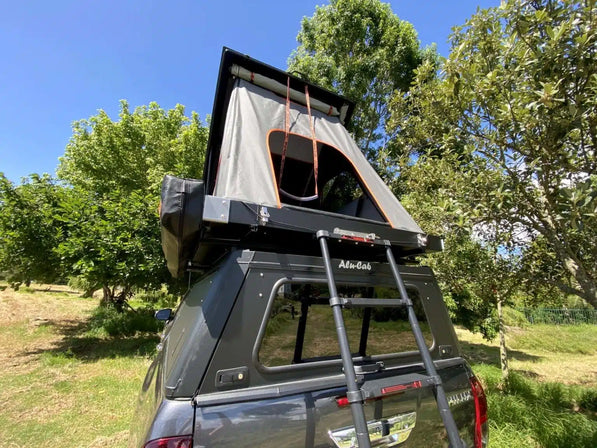 Alu‑Cab Telescopic Rooftop Tent Ladder – Adjustable & Wide Comfort Rungs