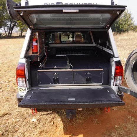 Tailgate Storage Box – Toyota Hilux Revo (Lockable Aluminium Storage System)