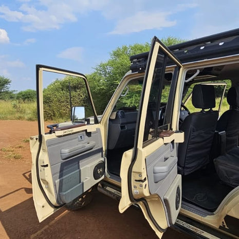 Custom Toyota Land Cruiser 79 & FJ Cruiser Armrest – Heavy‑Duty Steel with Cup Holder