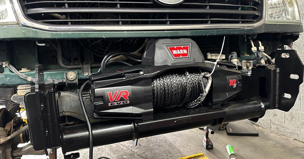 WARN VR EVO 10-S 10,000lb Synthetic Rope Winch | High-Performance Recovery System