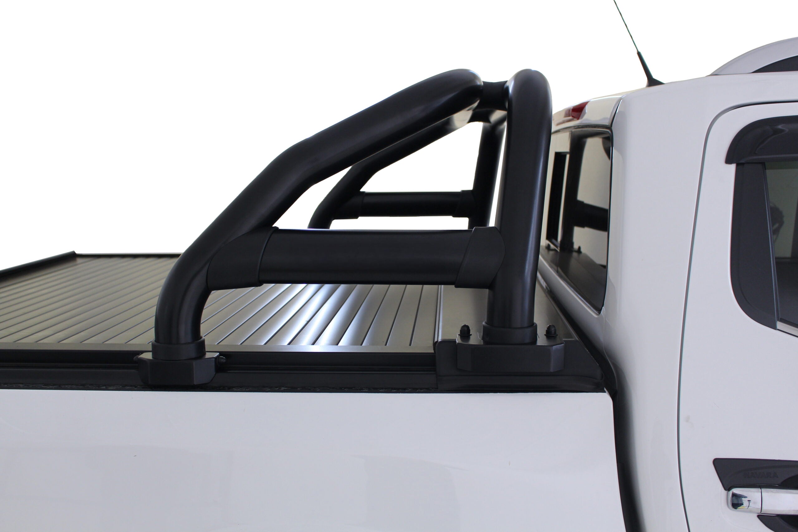 Artav Artav Securi Lid Sports Bar Black for use on Nissan Navara Double Cab Model
