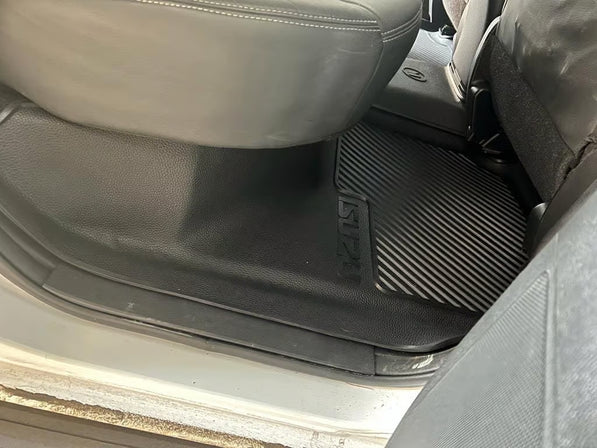 Isuzu D-Max Gen 7 Rubber Floor Mats (2022–Present) – Heavy Duty Moulded Set