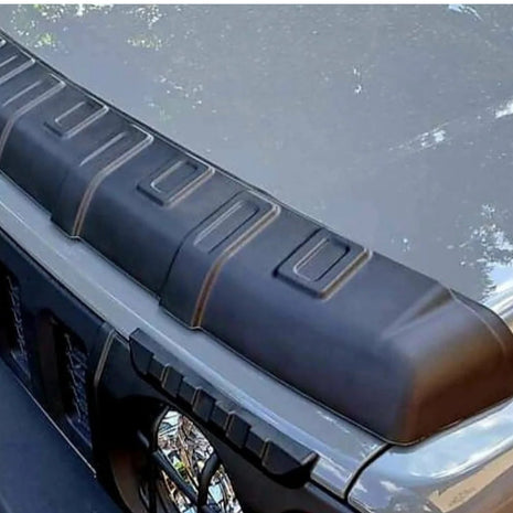Suzuki Jimny Bonnet Guard (2019+) – Matt Black Aggressive Hood Deflector