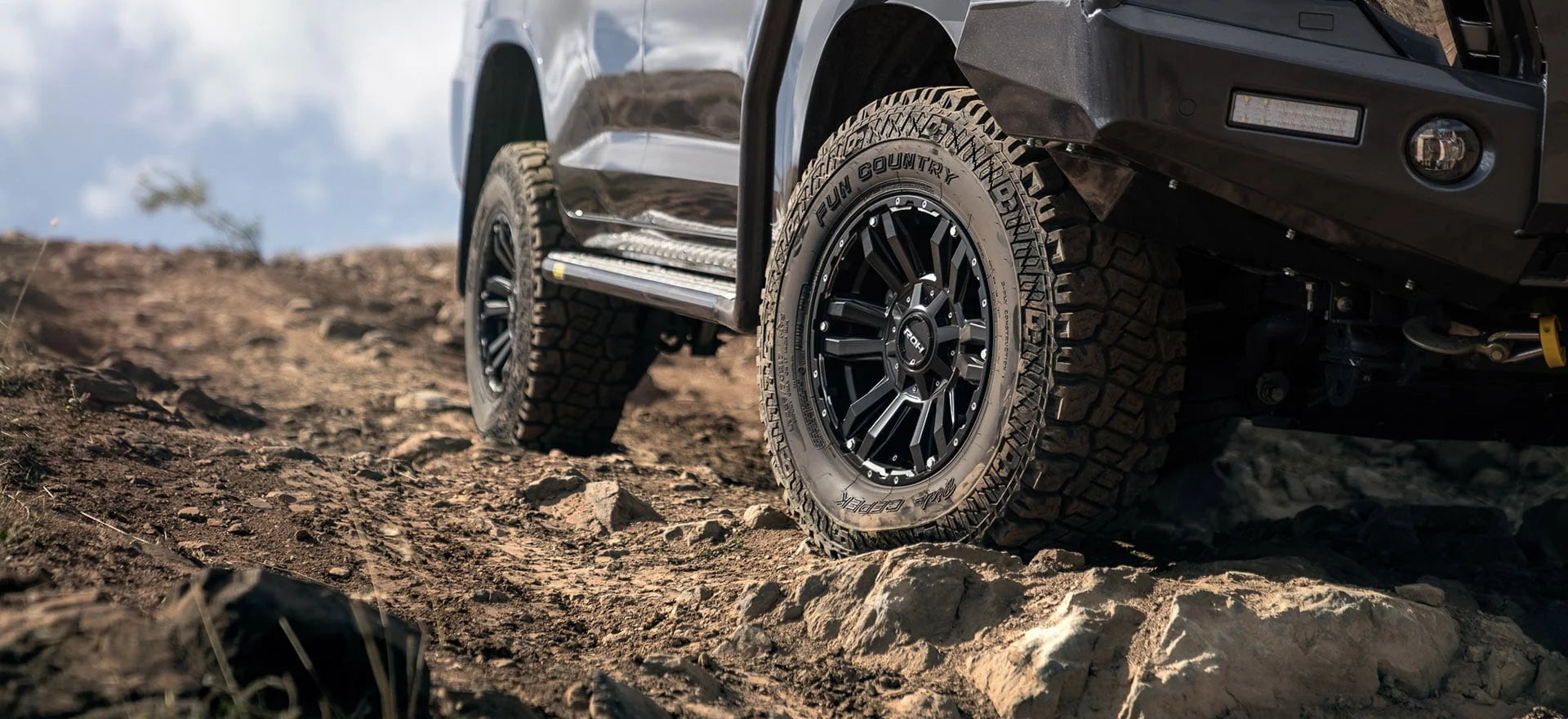 ROH Vapour 4x4 Wheels – Matt Black Twin 6-Spoke Rims (16”, 17”, 18”)