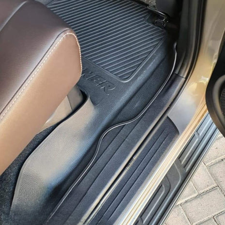 Toyota Fortuner D4D Rubber Floor Mats (2005–2015) – Heavy Duty Moulded Full Set