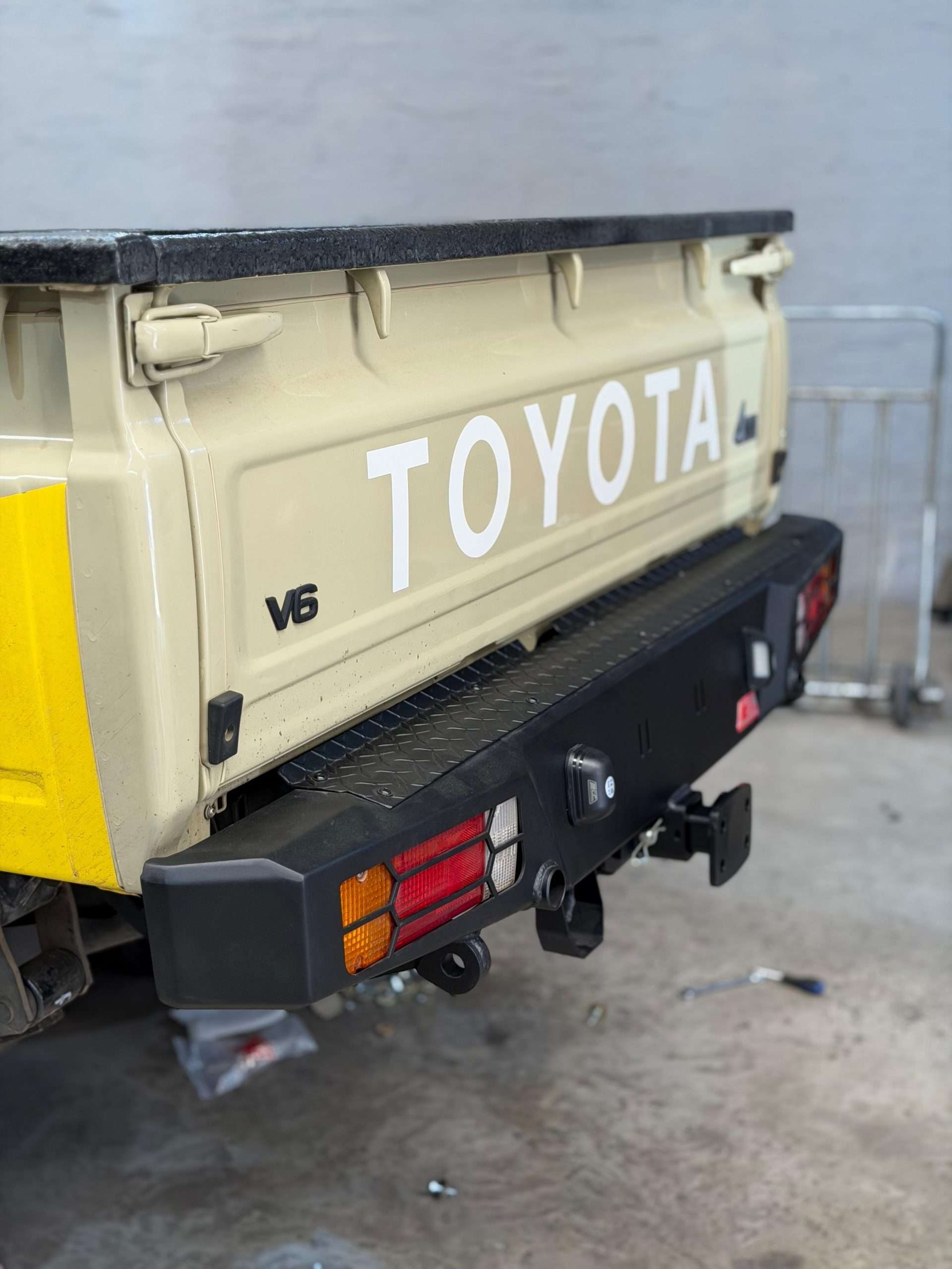 MCC Rear Replacement Steel Bumper with Towbar – Toyota Land Cruiser 70 Series Pick‑Up – 2007–Current