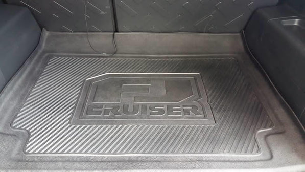 Toyota FJ Cruiser Rubber Floor Mats – Heavy Duty Moulded Full Set
