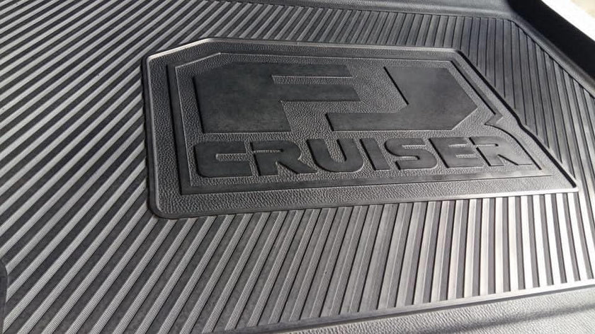 Toyota FJ Cruiser Rubber Floor Mats – Heavy Duty Moulded Full Set